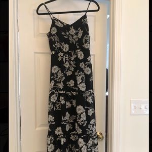 J crew mercantile 00 black & white maxi dress